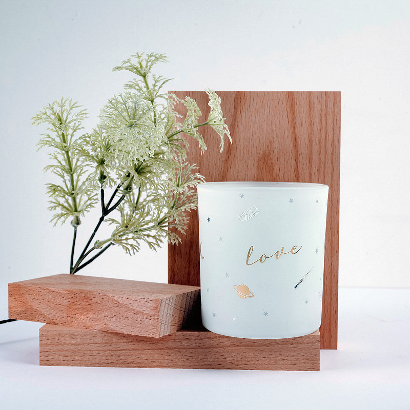 Custom Fragrance White Scented Soy Wax Candles 120ml Hot Sale