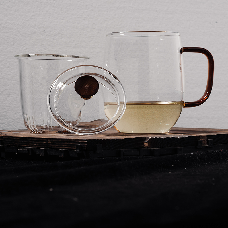 Double Wall Glass Mug: Insulated Elegance