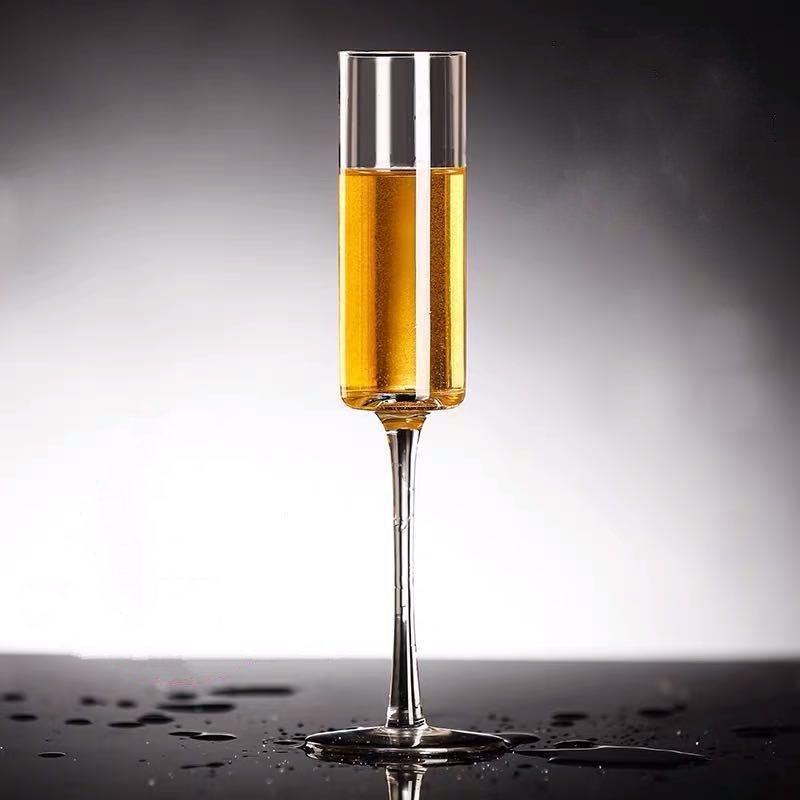 Champagne Glass 195ml in Luxury Style Party Use